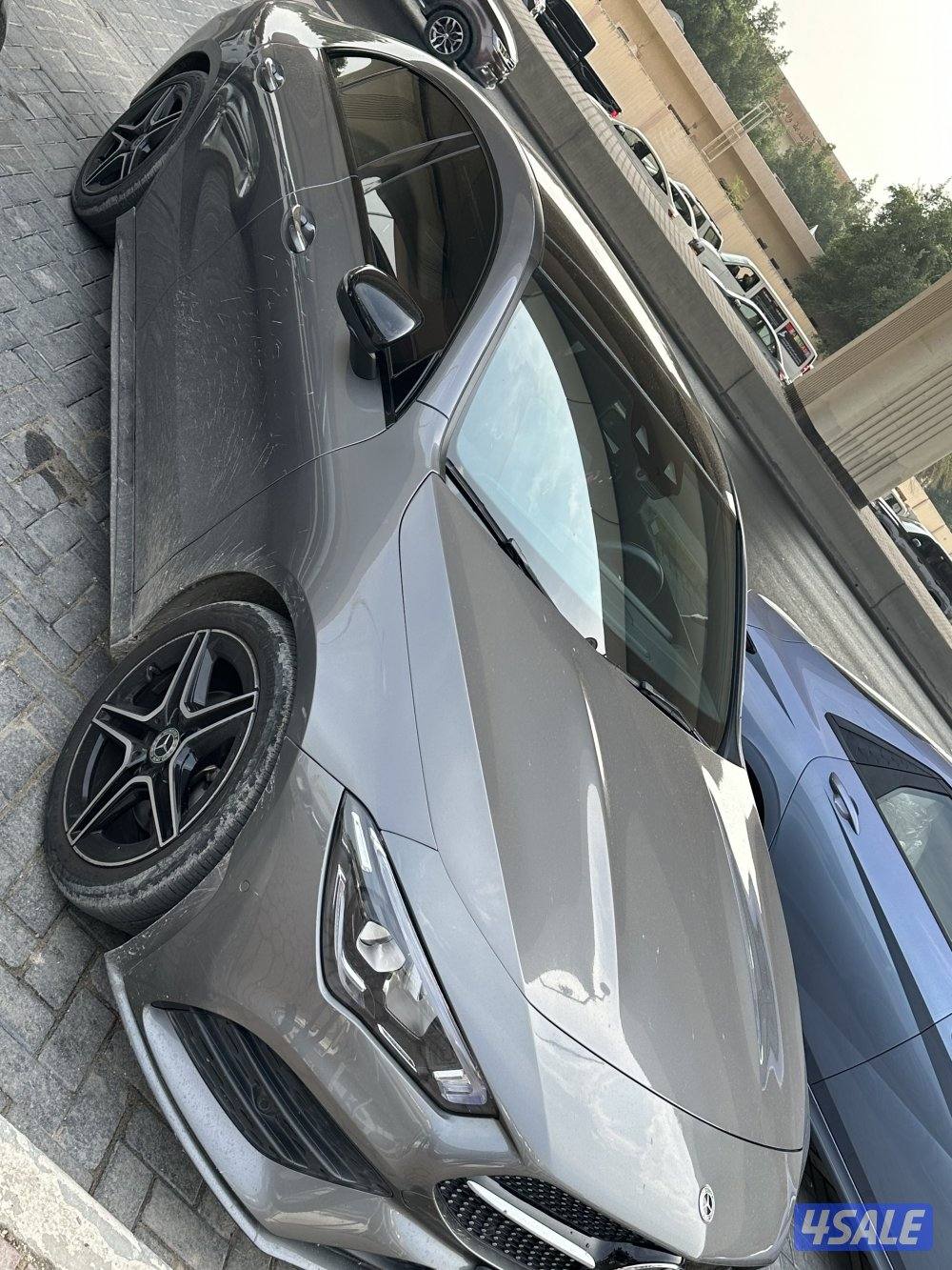 للبيع مرسيدس لون رمادي1