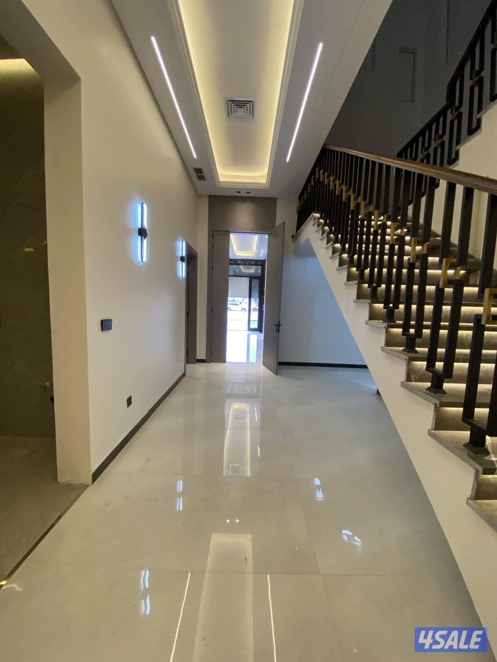 للايجار دوررين ارضي واول دوبلكس اول ساكن جابر الاحمدق٧3