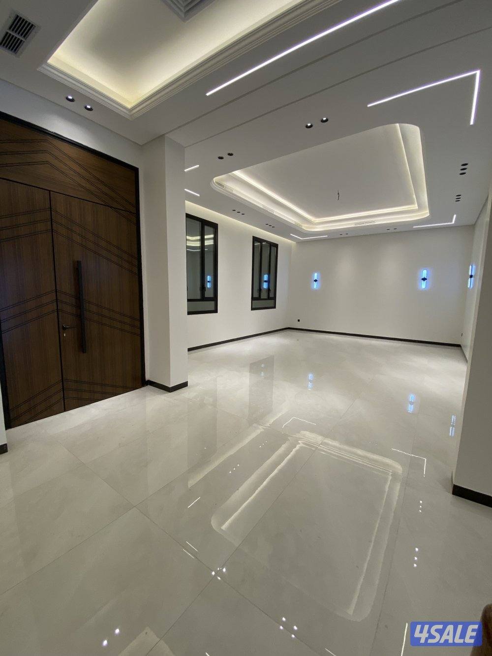 للايجار دوررين ارضي واول دوبلكس اول ساكن جابر الاحمدق٧6