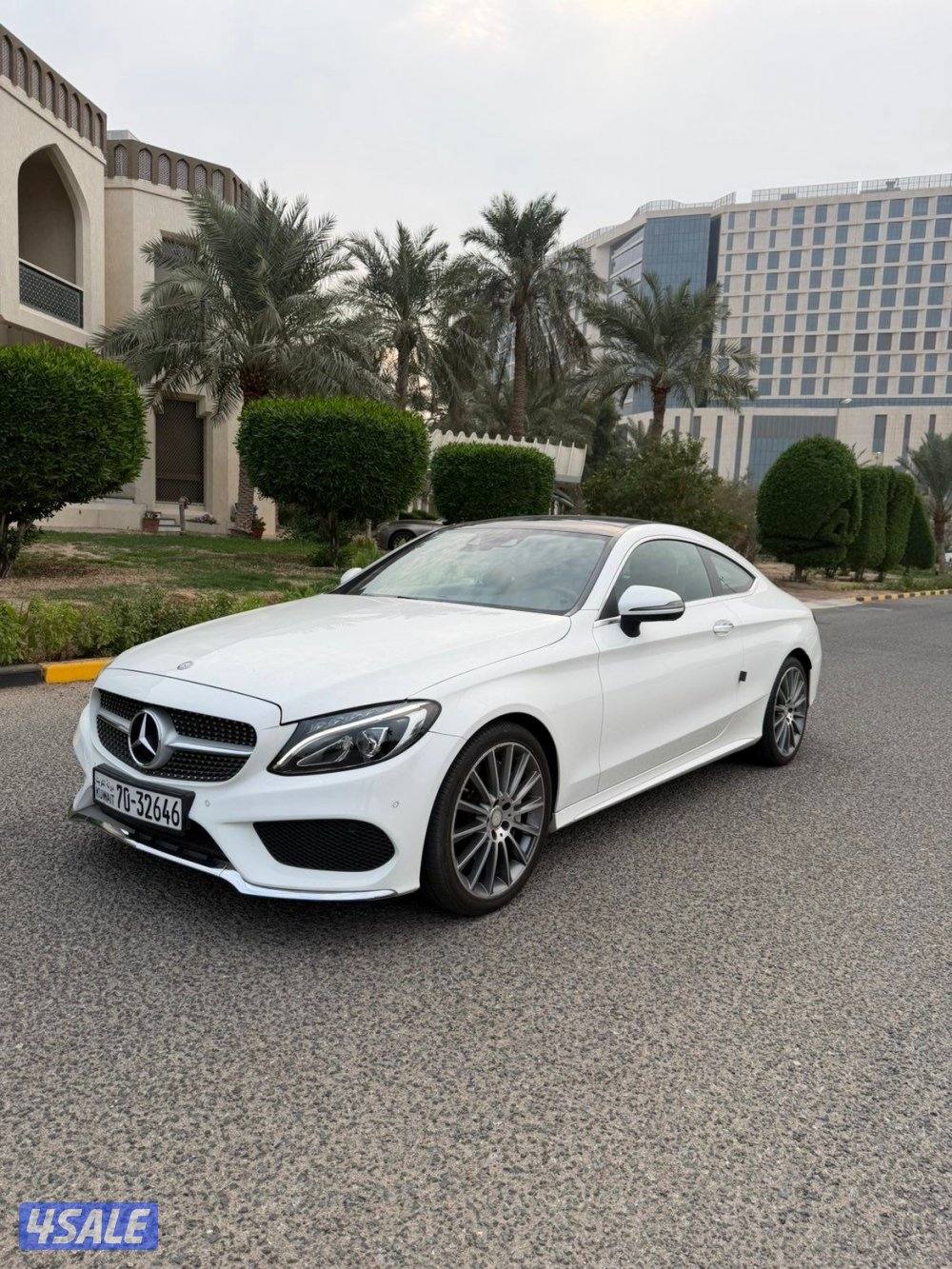 مرسيدس C200 بحاله الوكاله صبغ الوكاله0