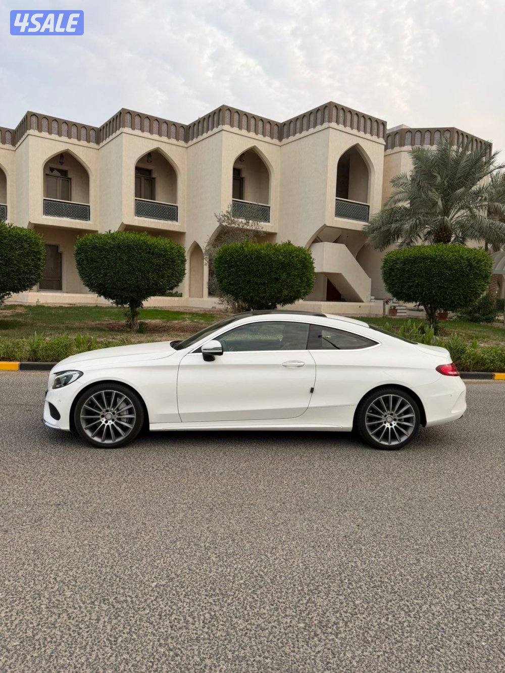 مرسيدس C200 بحاله الوكاله صبغ الوكاله8