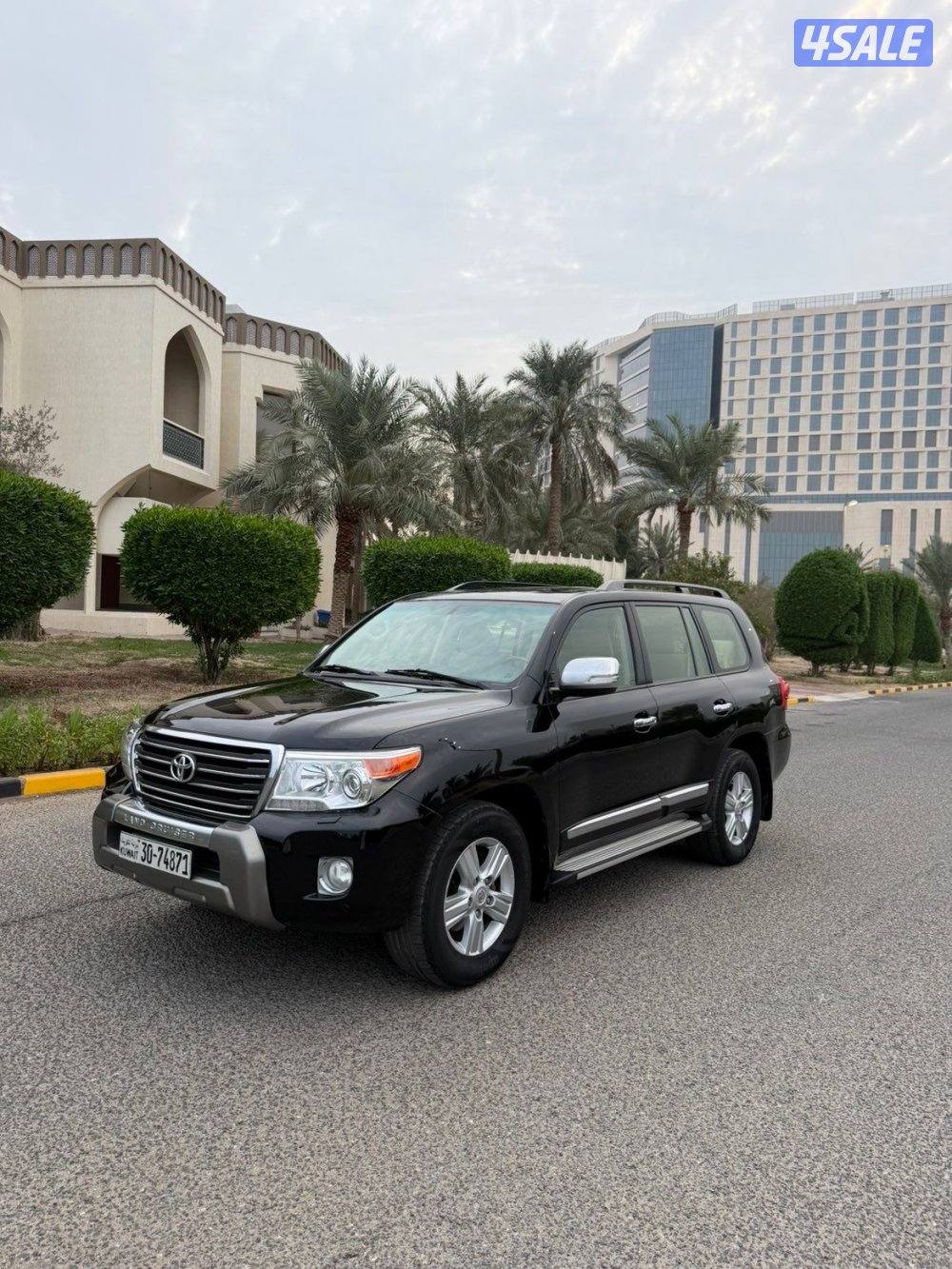 تويوتا لاندكروزر 2015 سته سلندر V60