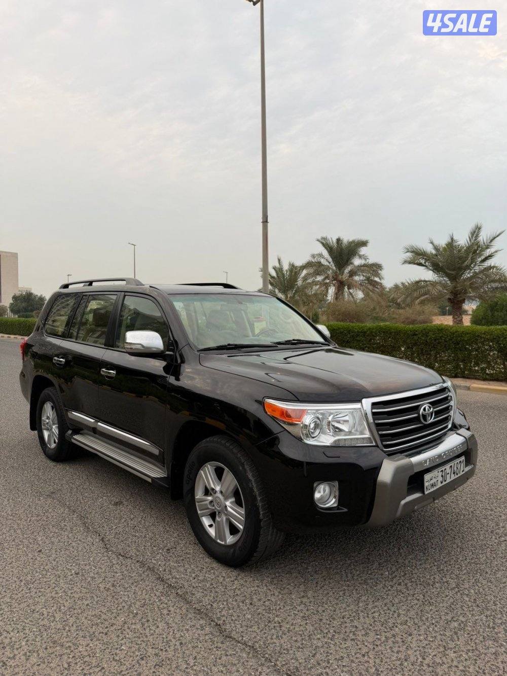 تويوتا لاندكروزر 2015 سته سلندر V64