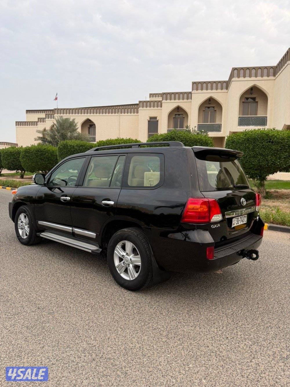 تويوتا لاندكروزر 2015 سته سلندر V65