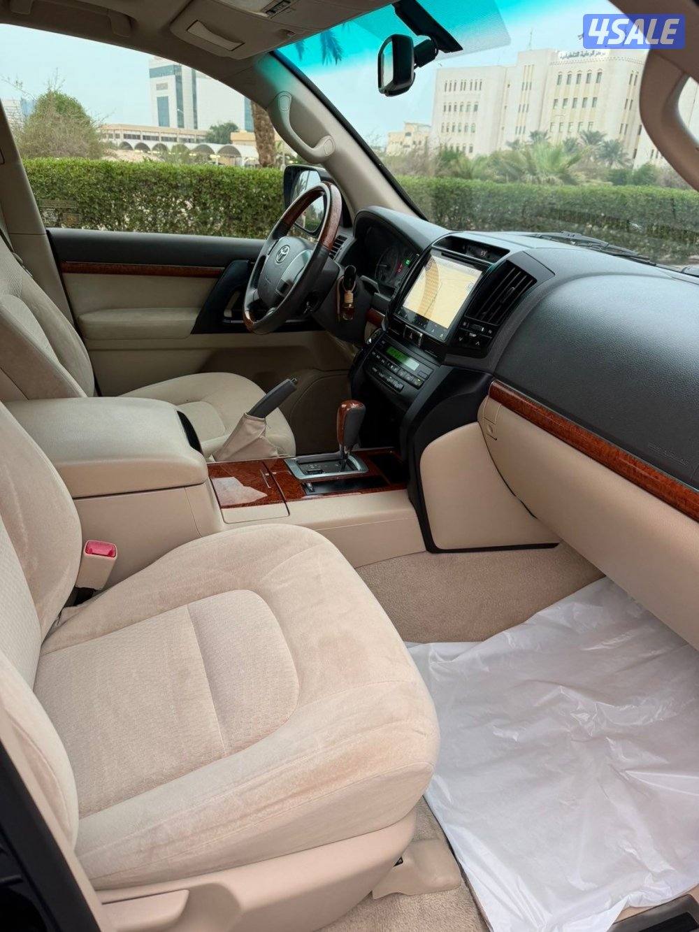 تويوتا لاندكروزر 2015 سته سلندر V69