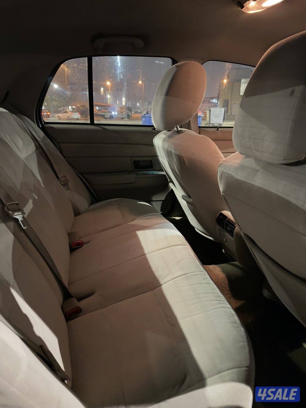 فورد فكتوريا 20123