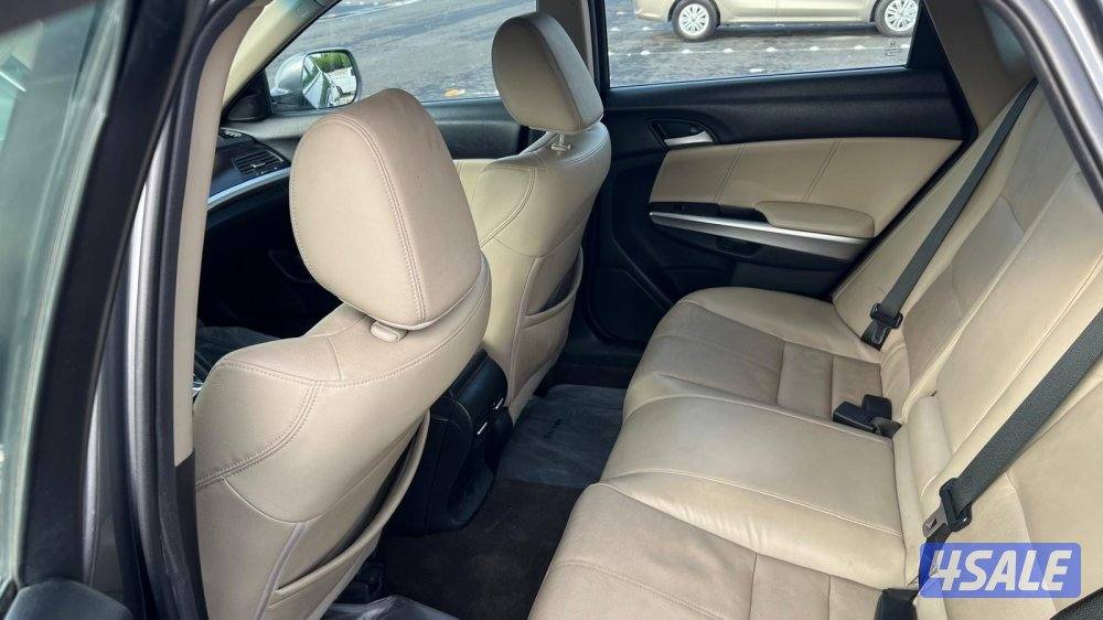 هوندا كروس تور عداد ١٨٨ شرط الفحص11