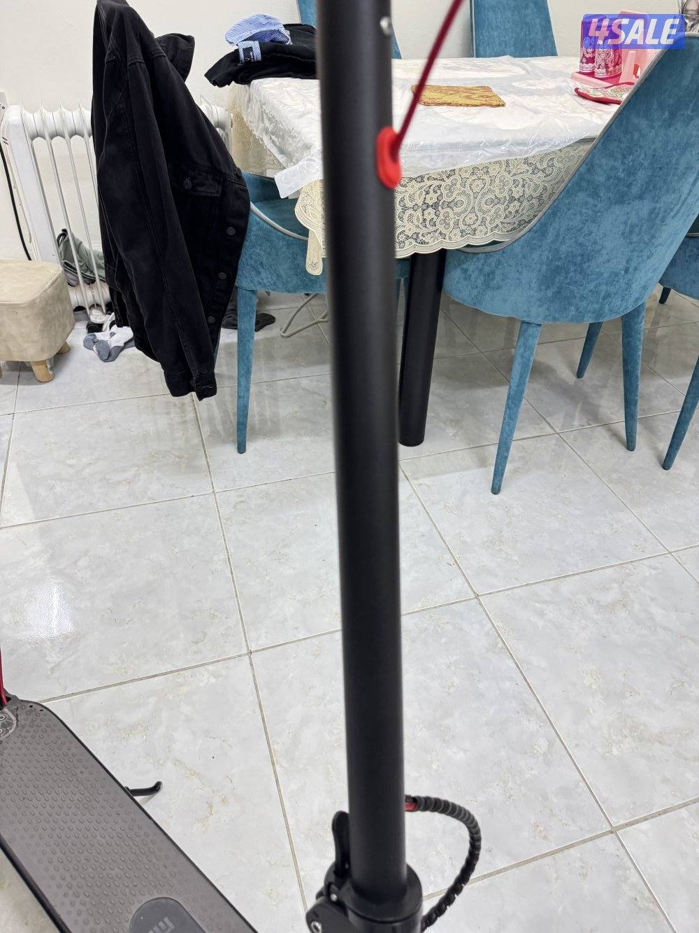 Electronic Scooter For Sale In Excellent condition8