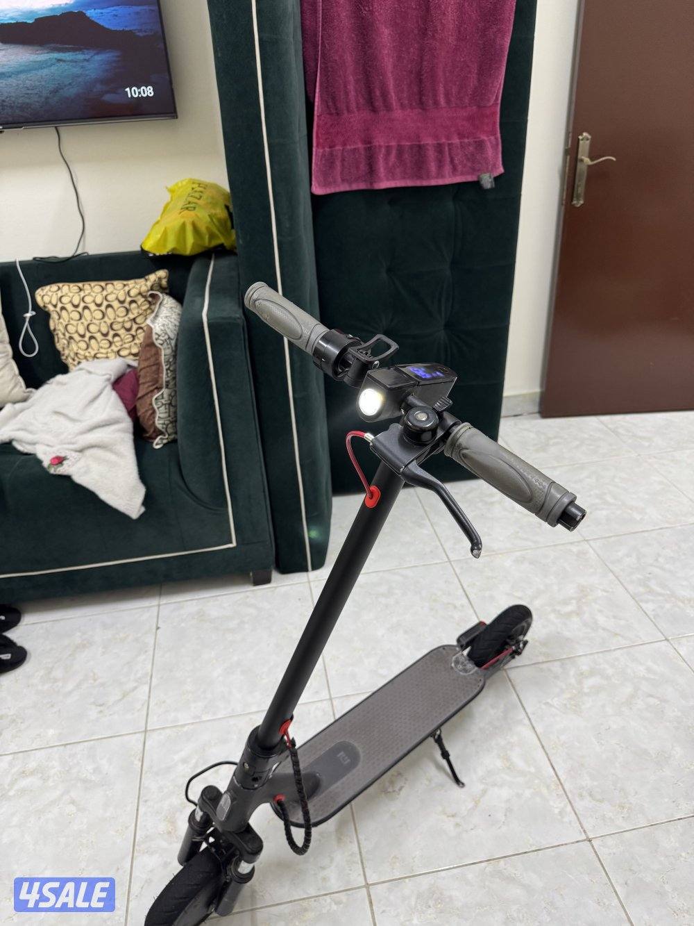 Electronic Scooter For Sale In Excellent condition11