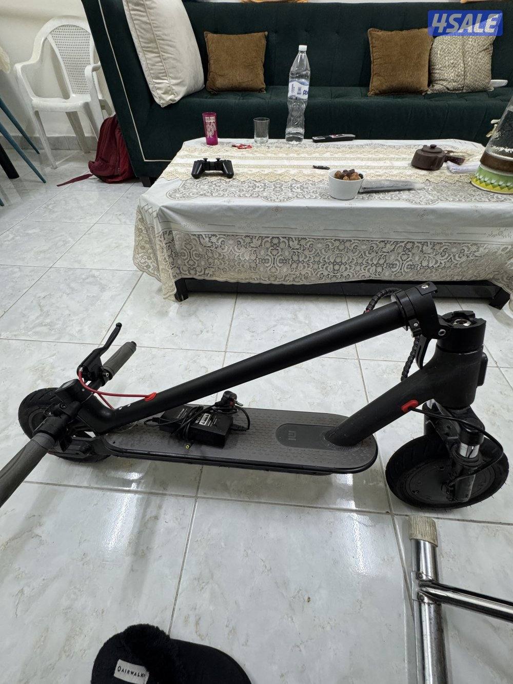 Electronic Scooter For Sale In Excellent condition14