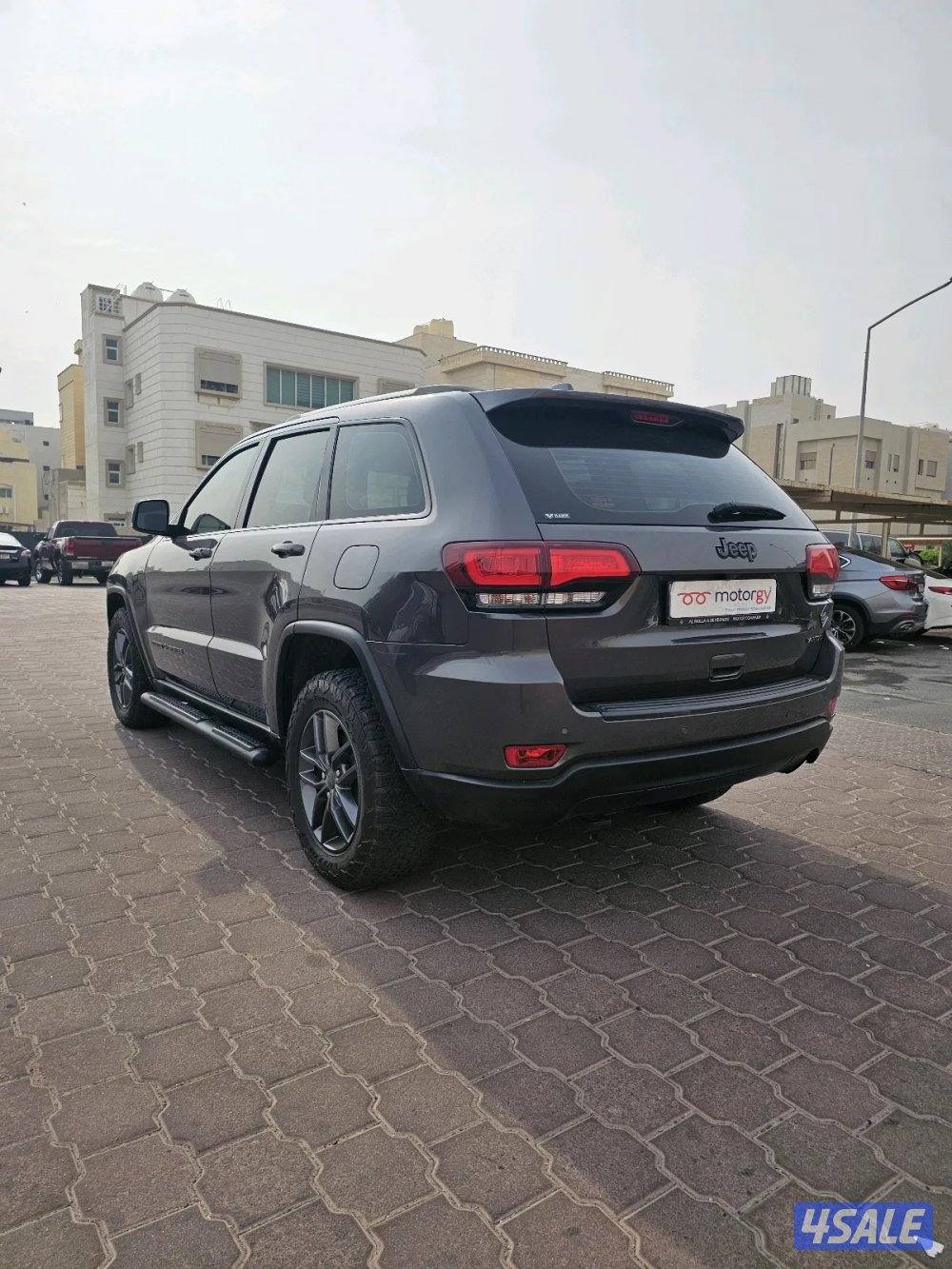 Jeep Grand-Cherokee Laredo 20205