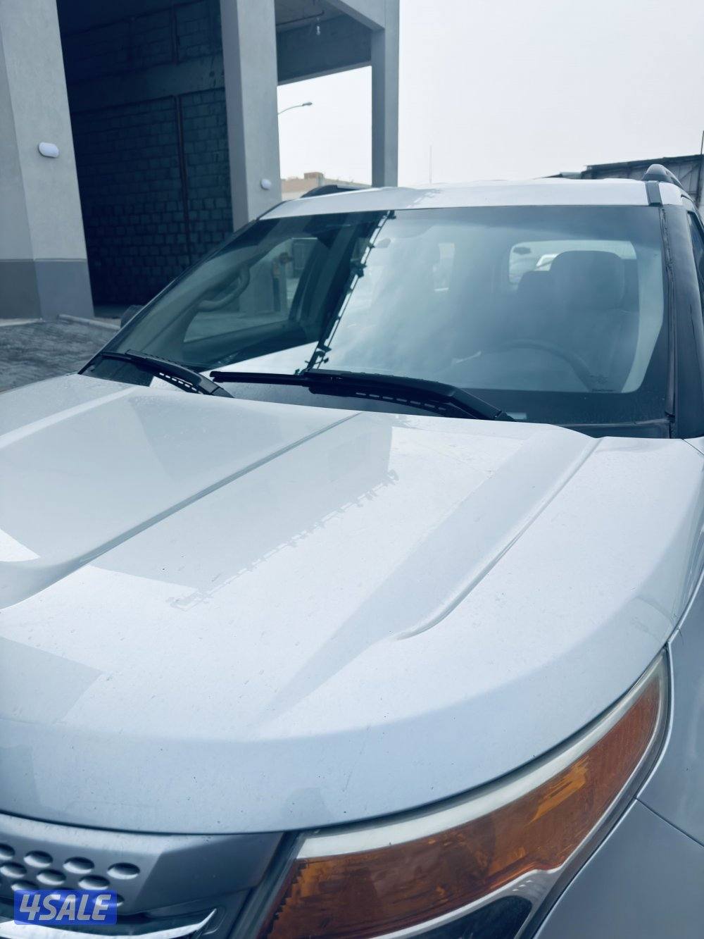 بحالة الوكالة جيب فورد اكسبلورر 20126