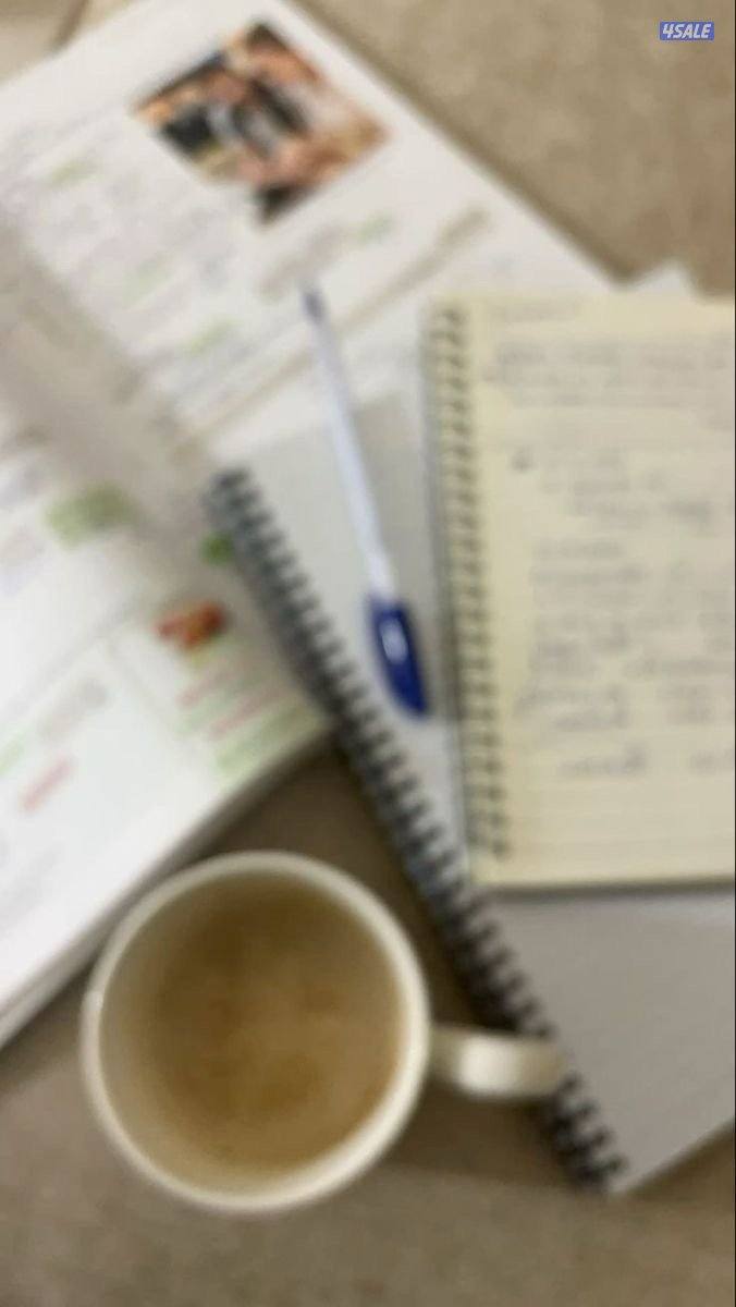 مدرسة انجليزي تدريس طالبات المتوسطه0