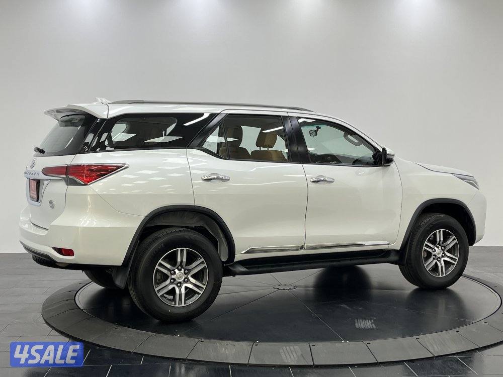 TOYOTA FORTUNER_N 23FT4H_U8