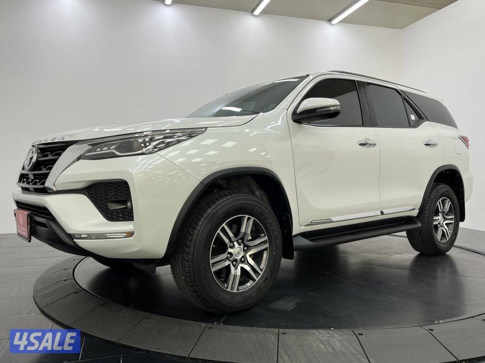 TOYOTA FORTUNER_N 23FT4H_U1