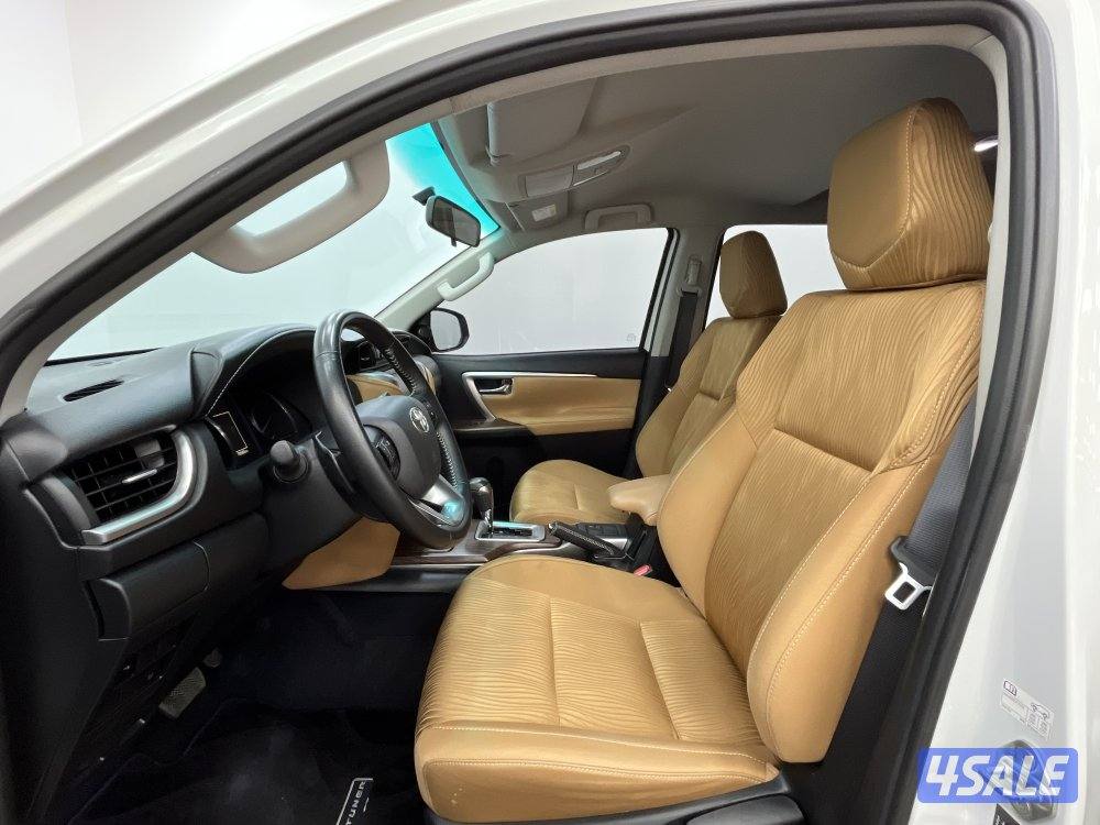 TOYOTA FORTUNER_N 23FT4H_U4