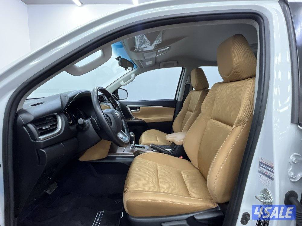 TOYOTA FORTUNER_N 23FT4H_U4