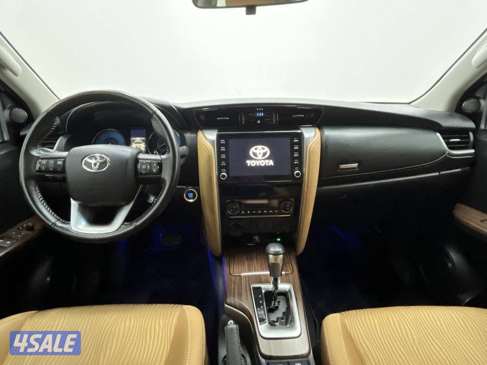 TOYOTA FORTUNER_N 23FT4H_U9
