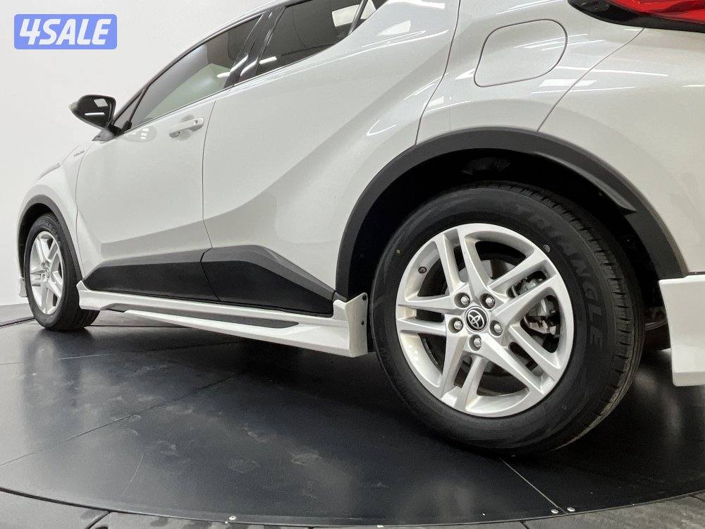 TOYOTA C-HR_HEV 22CH-HS_U9