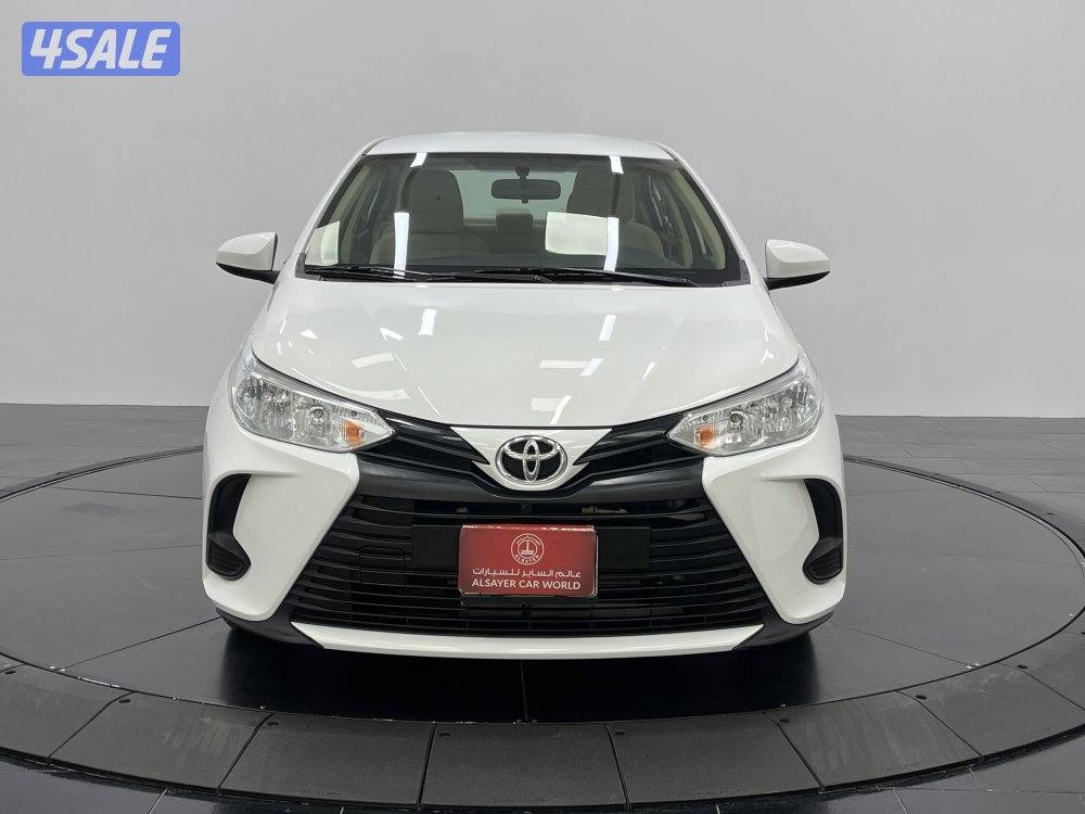 TOYOTA YARIS_N 21Y04L_U9