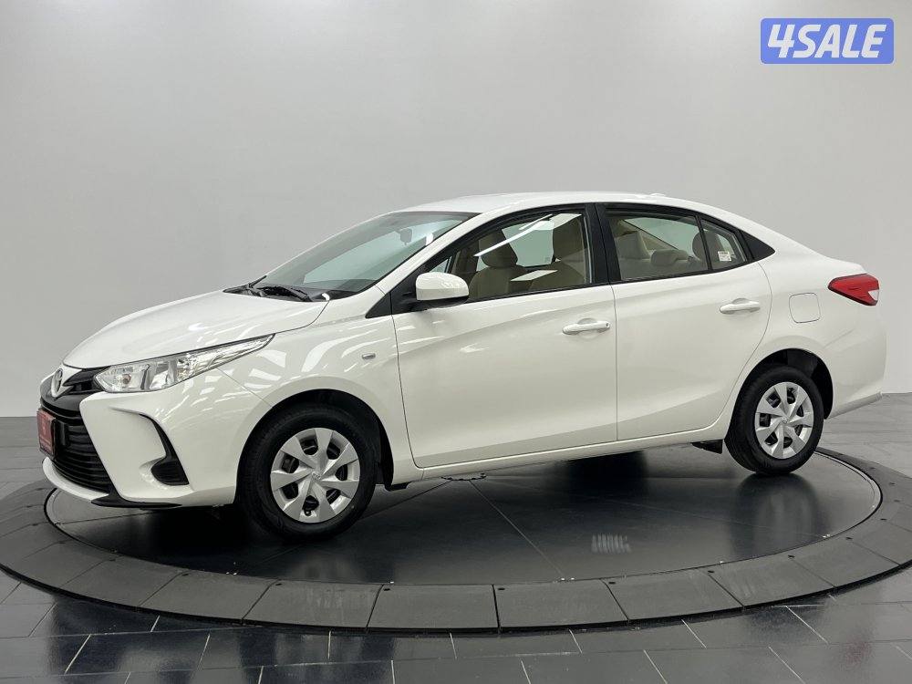TOYOTA YARIS_N 21Y04L_U0