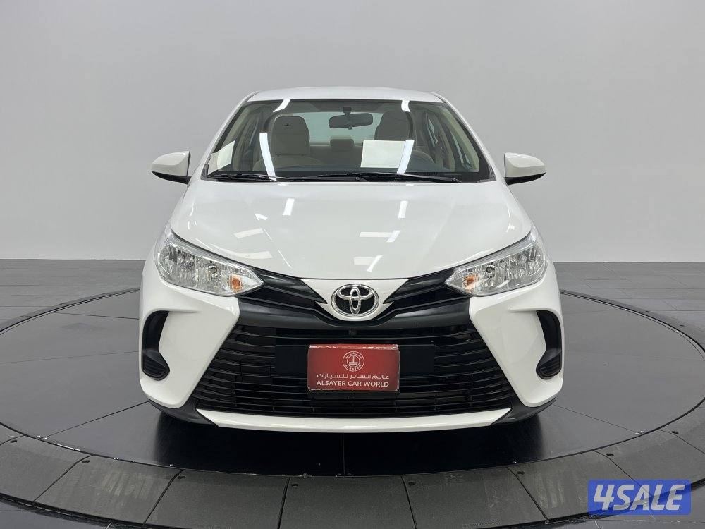 TOYOTA YARIS_N 21Y04L_U10