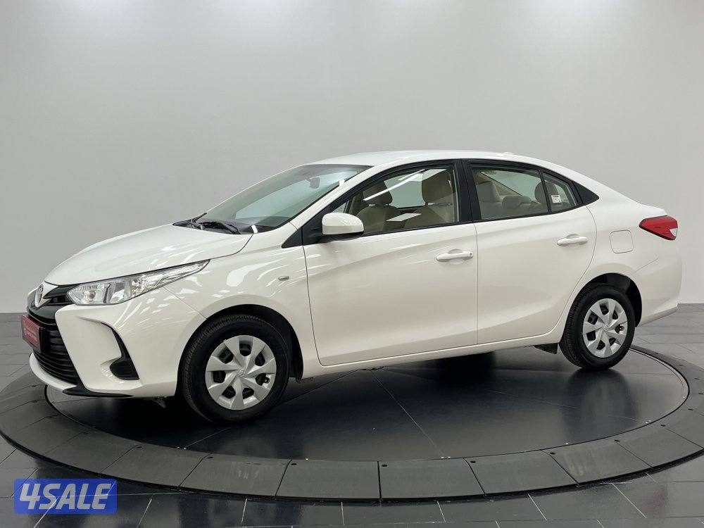 TOYOTA YARIS_N 21Y06L_U0