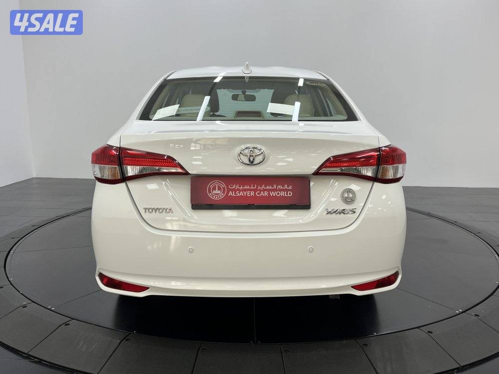 TOYOTA YARIS_N 21Y06L_U4