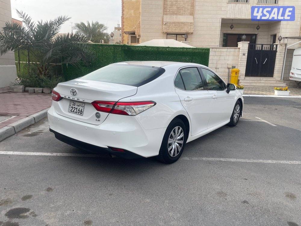 للبيع كامري LE صبغ الوكاله3