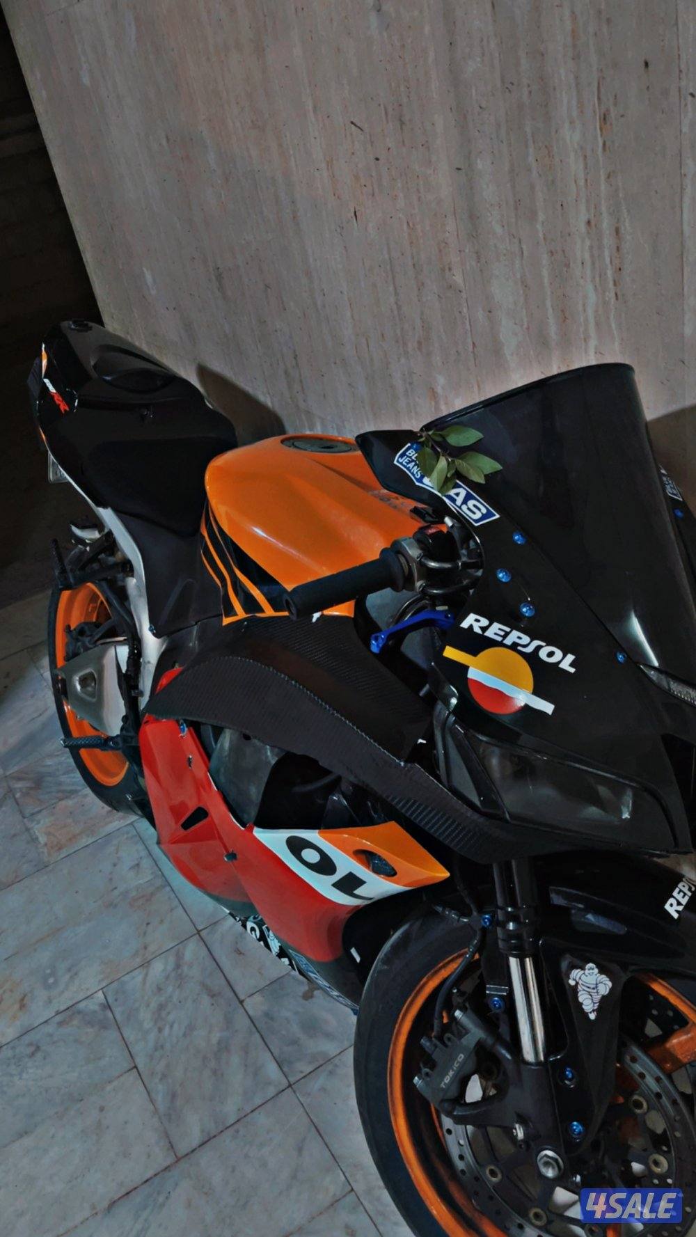 للبيع هوندا Cbr600rr ريبسول2