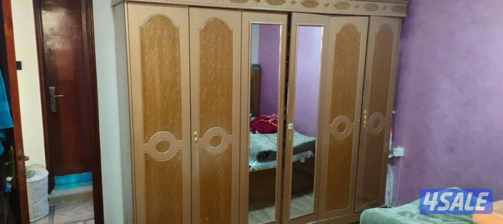 Wardrobe and bed set1