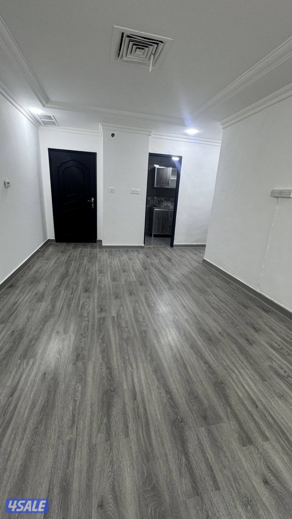 شقه للايجار تشطيب سوبر لوكس بحولي غرفة وصالة وحمام ومطبخ مساحات كبيرة2