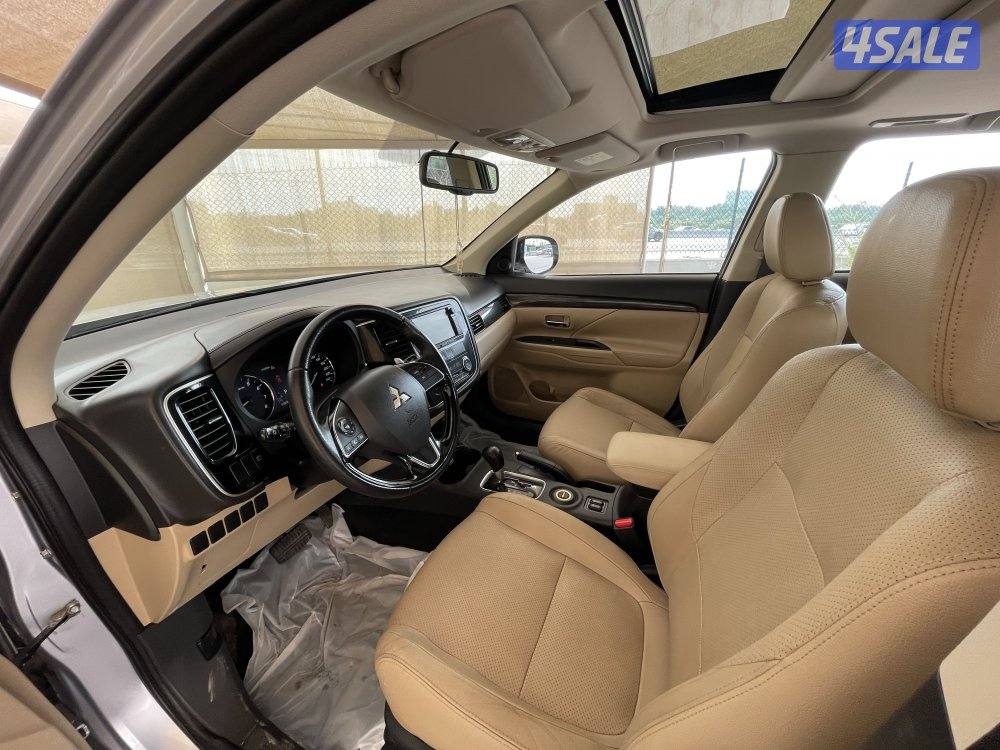 للبيع ميتسوبيشي اوتلاندر 2016 عداد 39 صبغ وكاله7