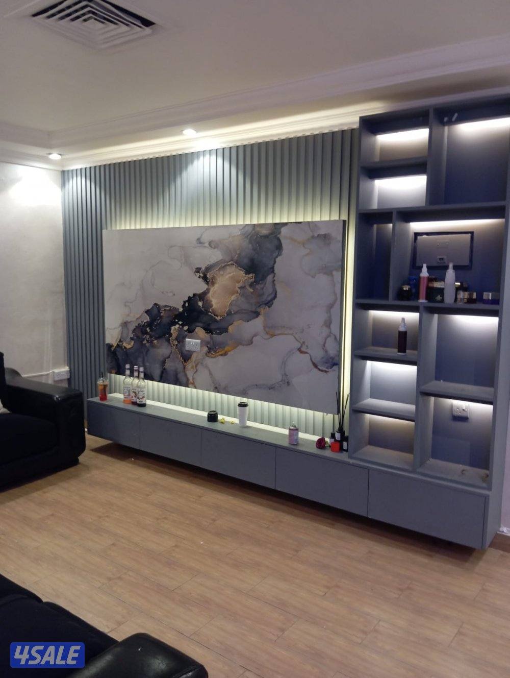 يوجد لدينا شقق ايجار غرفه وصاله ومطبخ وحمام تشطيب سوبر لوكس يوجد بركن4