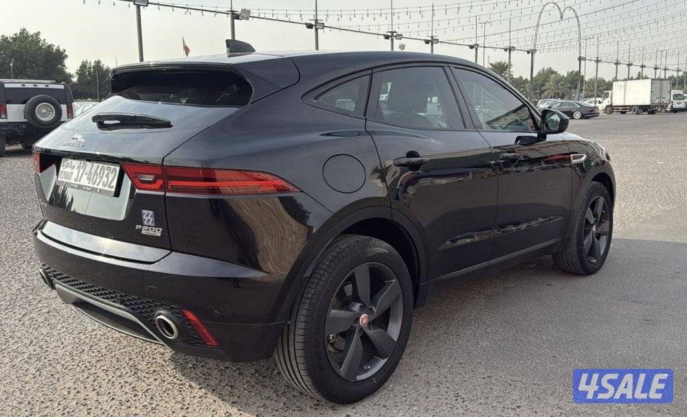 جاكور E-PACE ماشي 48 الف 20204