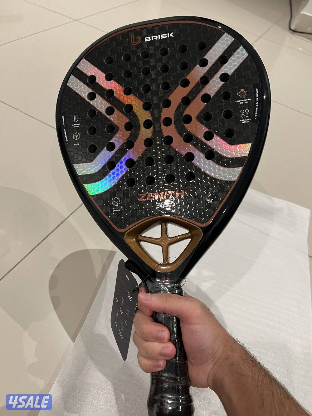 New padel racket (brisk zenith 365) مضرب بادل جديد غير مستعمل1