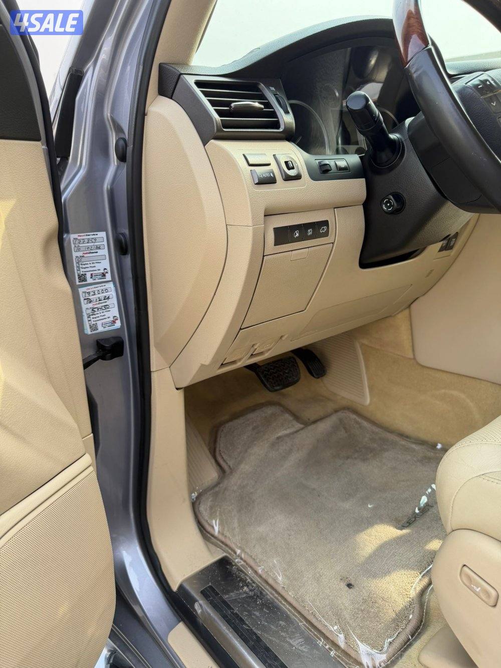 لكزس LX570 الساير 2011 بحاله الوكاله عداد 174 الف9