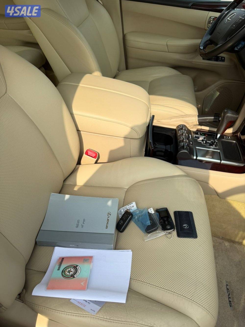 لكزس LX570 الساير 2011 بحاله الوكاله عداد 174 الف10