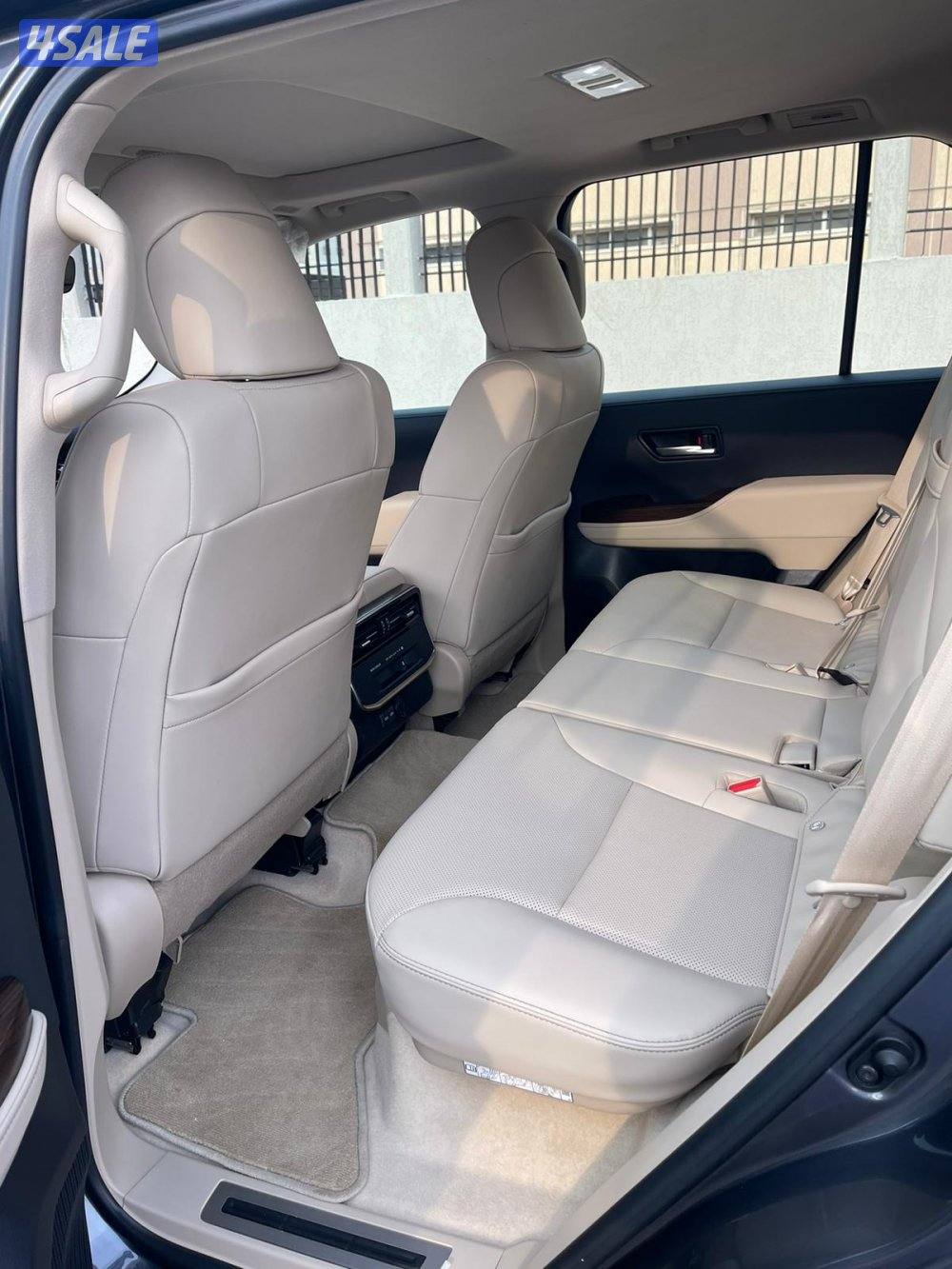 لاندكروزر GXR ايرو اس 2022  صبغ الوكاله3