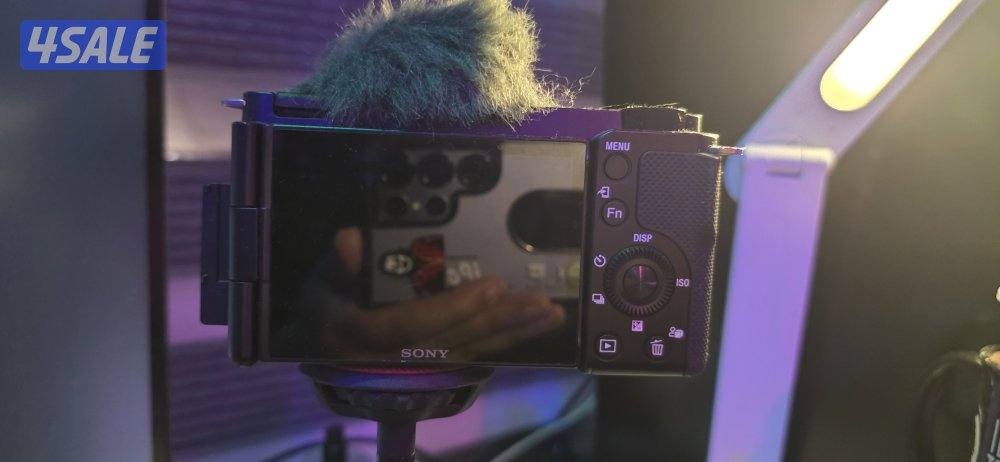 sony ev10 مع كامل اغراضها استعمال خفيف جدا1