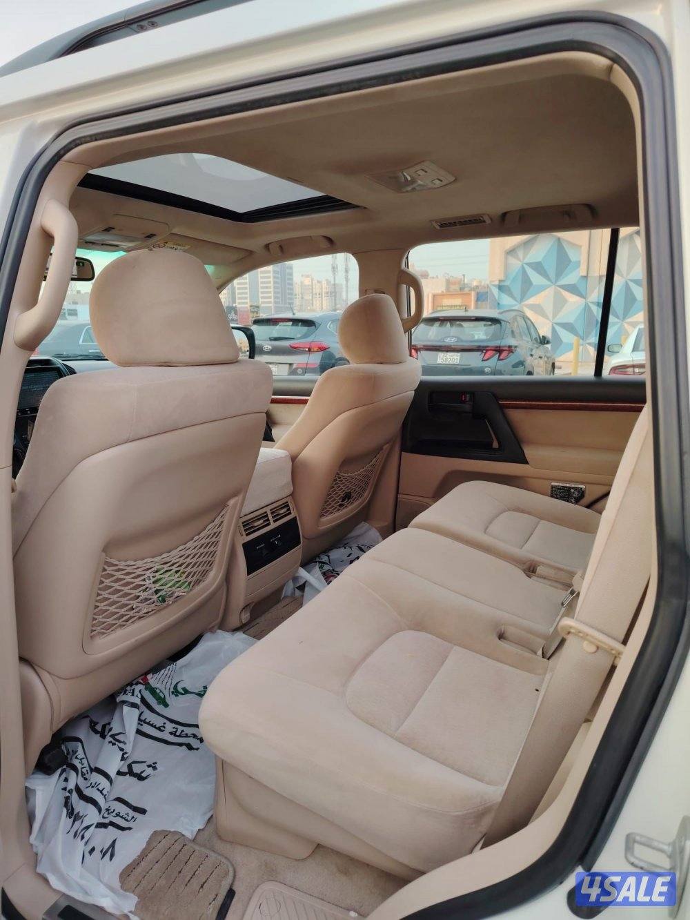 لاند كروز 2014 الساير عداد 300 الف6