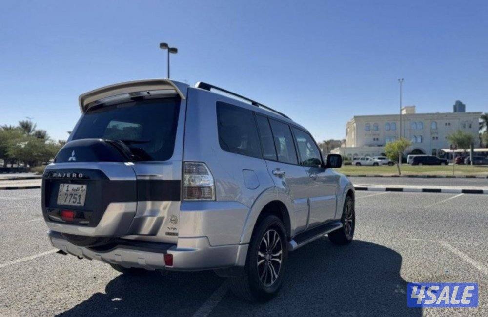 ميتسوبيشي باجيرو20144