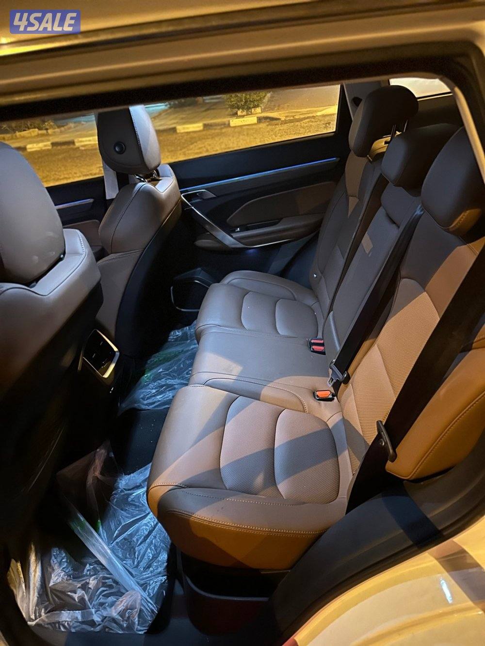 للبيع سيارة ازكارا ممشي ٢٧ الف4