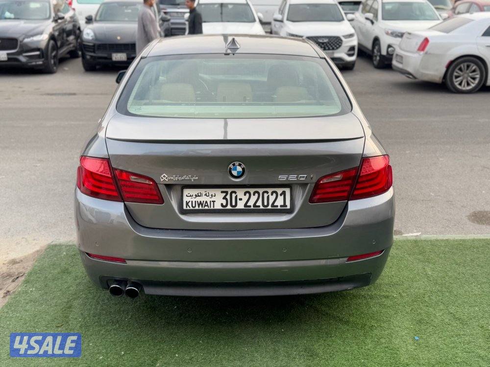 للبيع كاش بي ام3