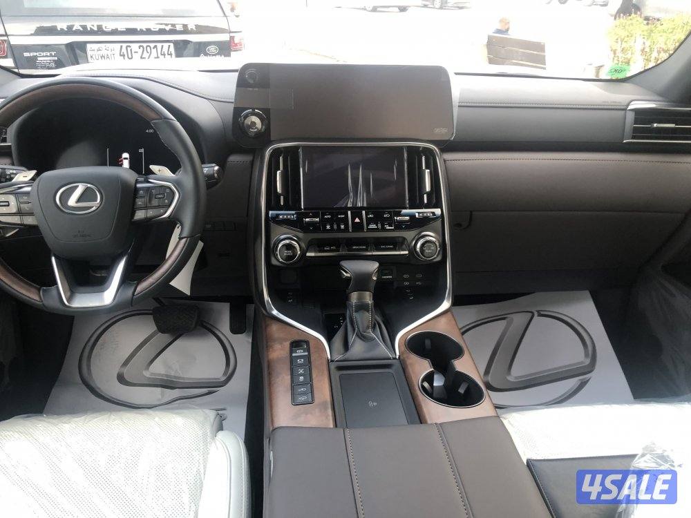 لكزس LX600 الدرجة الأولى5