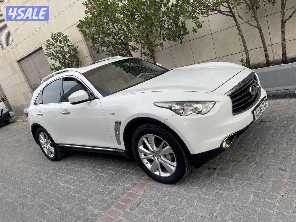 Infinity FX35 2012 صبخ الوكالة0