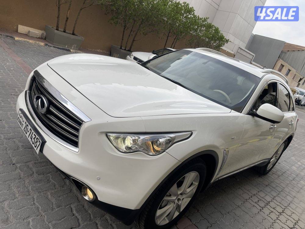Infinity FX35 2012 صبخ الوكالة6
