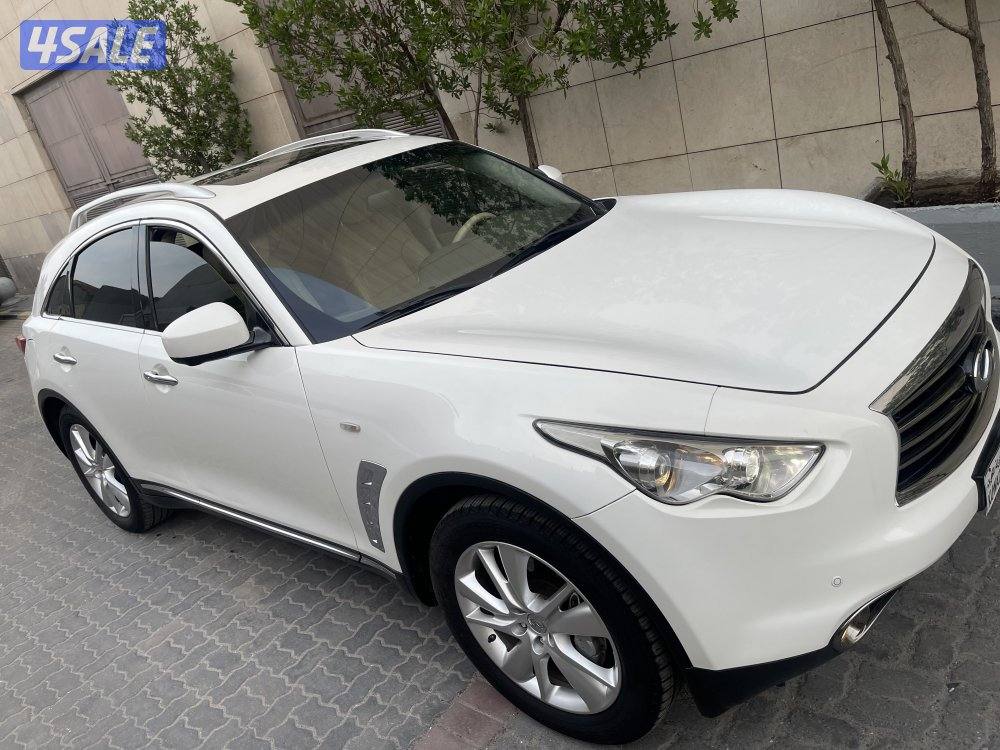Infinity FX35 2012 صبخ الوكالة7
