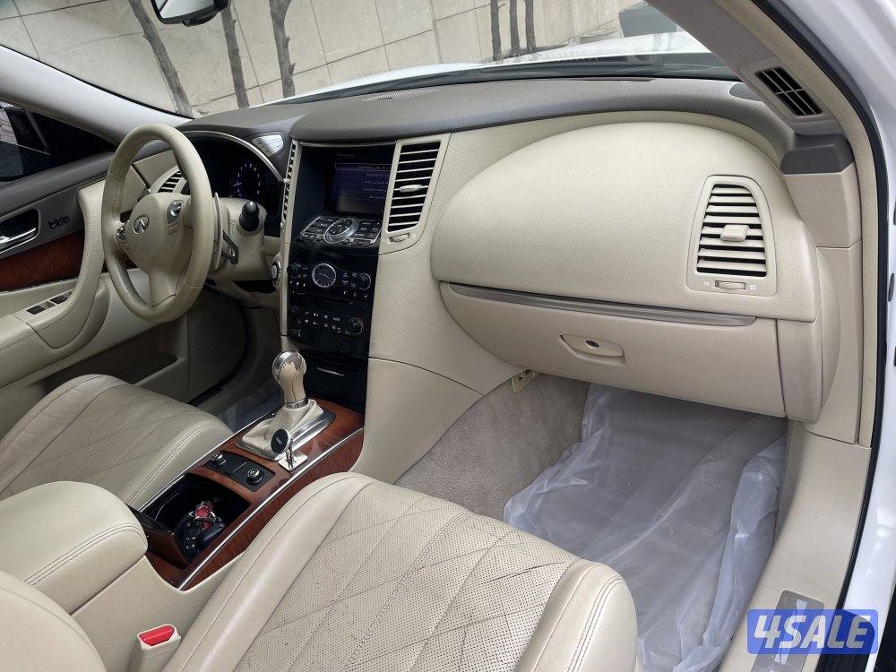 Infinity FX35 2012 صبخ الوكالة11