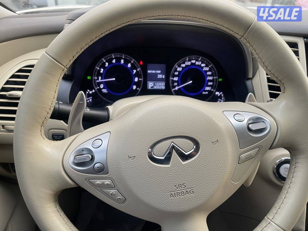 Infinity FX35 2012 صبخ الوكالة14